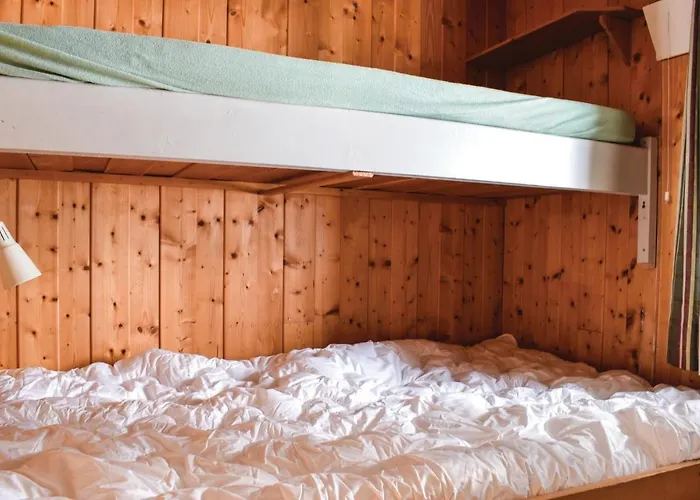 Stunning In With Kitchen